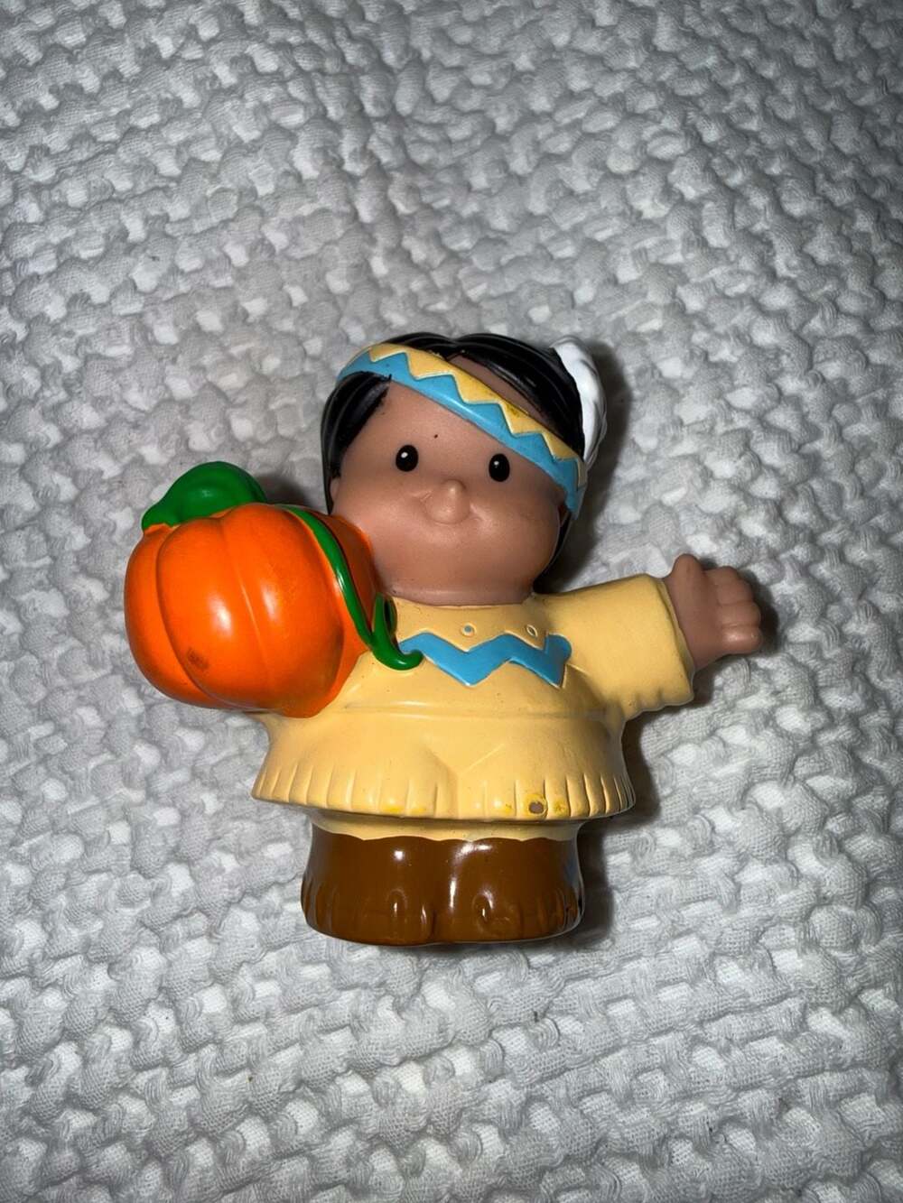 HTF Fisher-Price Little People Thanksgiving Native American Figure with Pumpkin